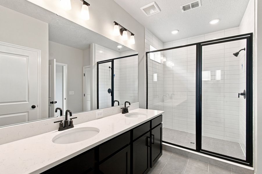 Owner's Bath Owner's Bath