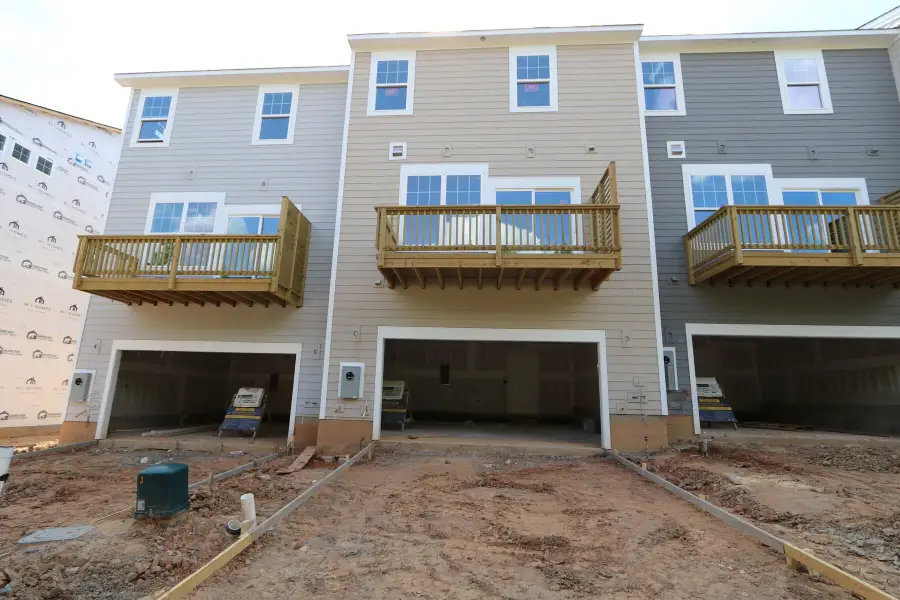Exterior Exterior