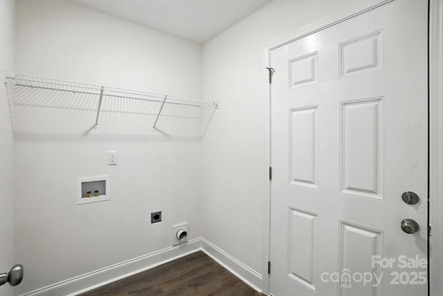 Image 37 of a home in . Image 37 of a home in .