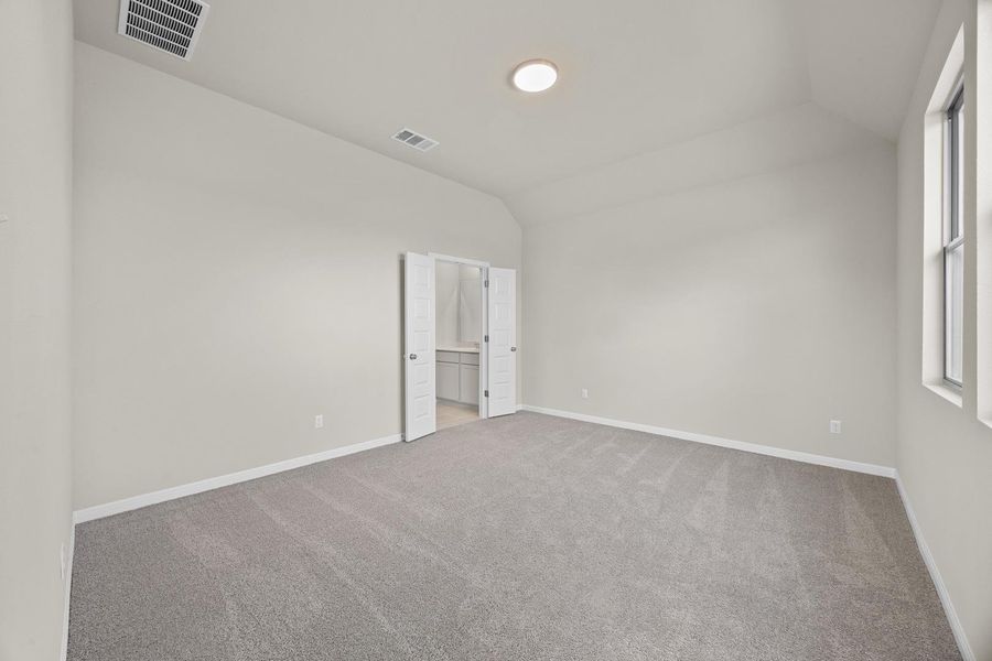 Spacious, unfurnished interior of a new home in Trinity Ranch, Elgin (Image 23). Spacious, unfurnished interior of a new home in Trinity Ranch, Elgin (Image 23).