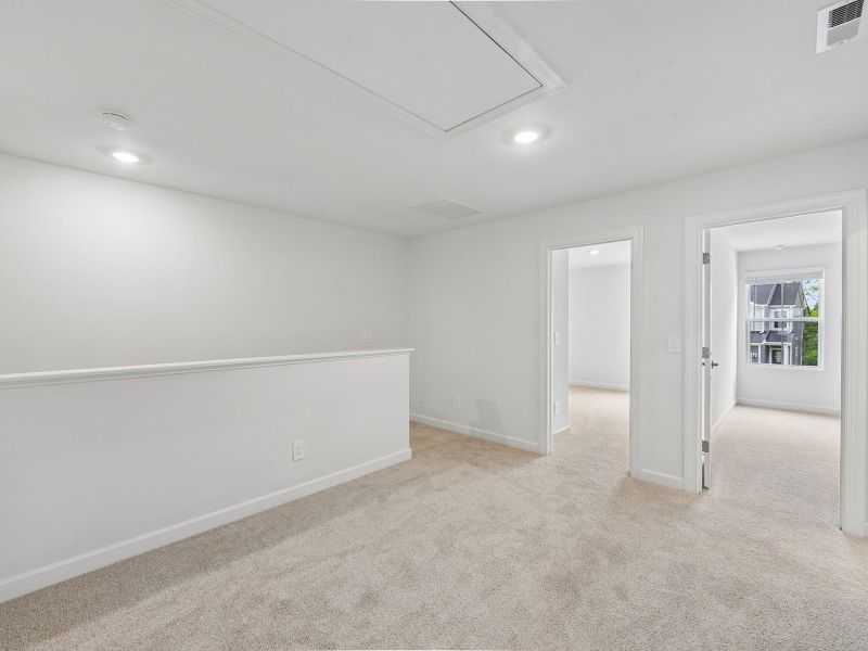 Spacious, unfurnished interior of a new home in Meadows at Wilson Farms - The Summit Series, Fort Mill (Image 12). Spacious, unfurnished interior of a new home in Meadows at Wilson Farms - The Summit Series, Fort Mill (Image 12).