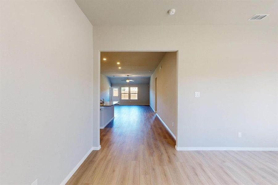 Spacious, unfurnished interior of a new home in Kings Way, Denton (Image 34).