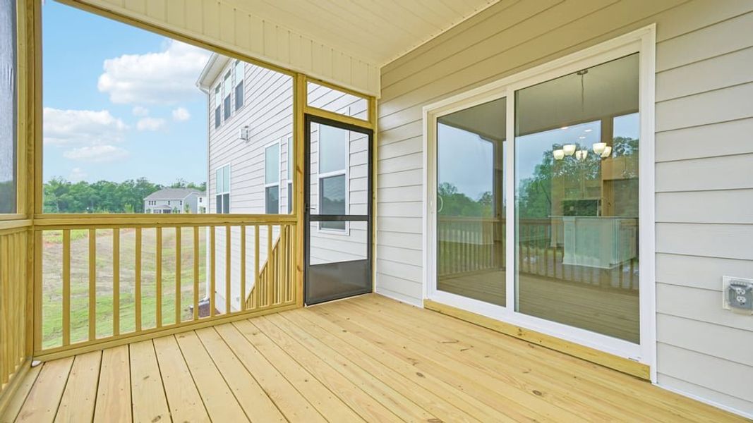 Exterior details and patio area of a home in Kalas Falls, Wake Forest (Image 3).
