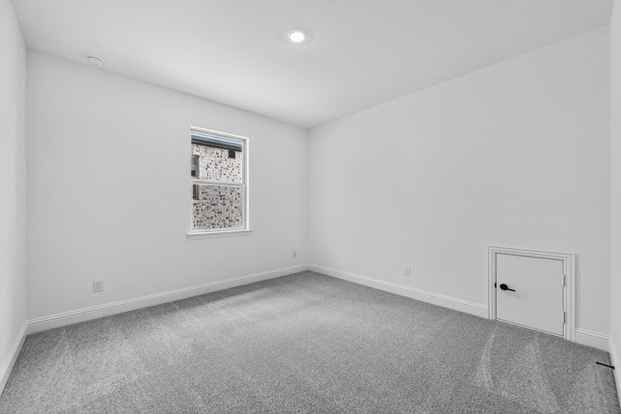 Spacious, unfurnished interior of a new home in The Ridge at Northlake, Northlake (Image 23). Spacious, unfurnished interior of a new home in The Ridge at Northlake, Northlake (Image 23).