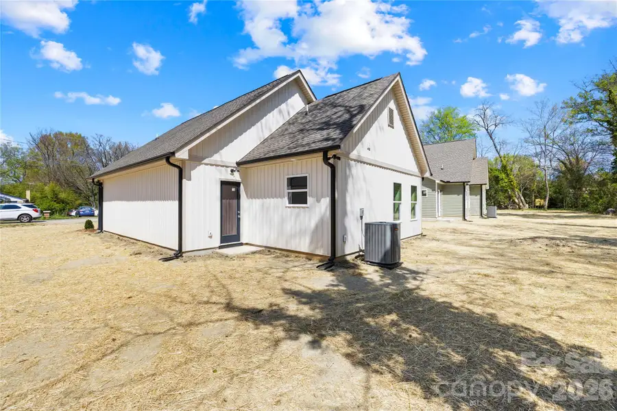 Exterior details and patio area of a home in , Rock Hill (Image 4).