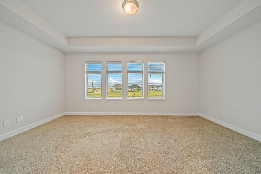 Spacious, unfurnished interior of a new home in , Brookshire (Image 41).