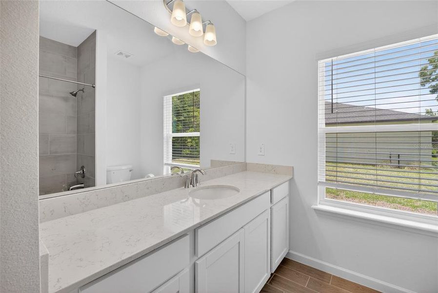 Furnished interior view inside a new home in , Dunnellon (Image 12).