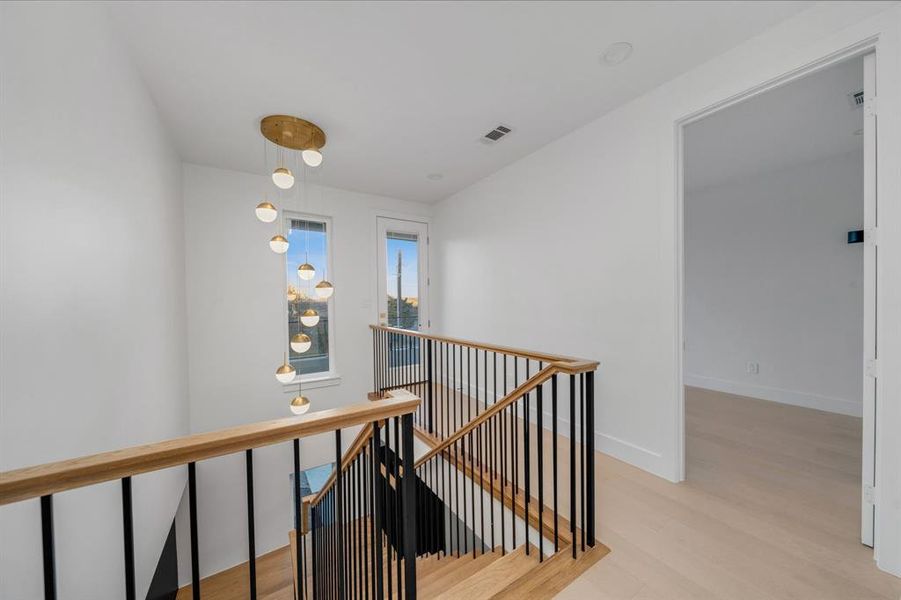 Image 36 of a home in .