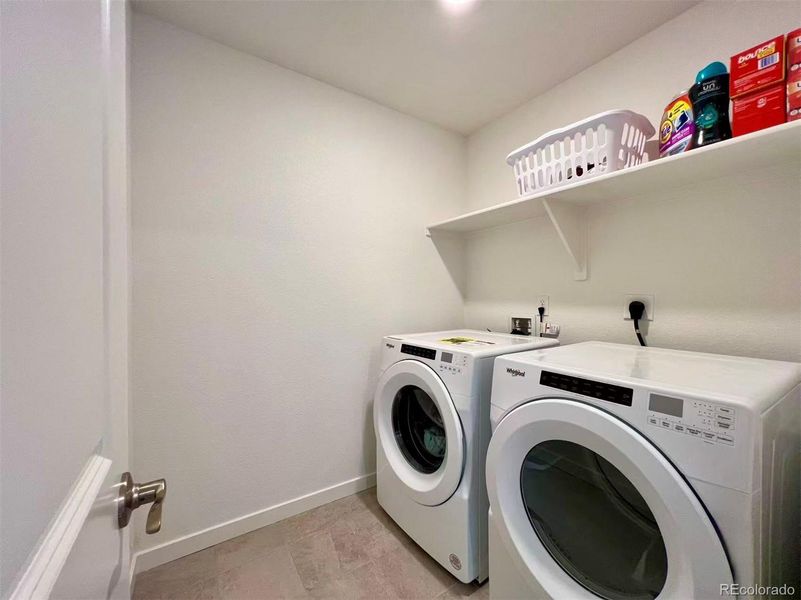Furnished interior view inside a new home in Looking Glass, Parker (Image 17).