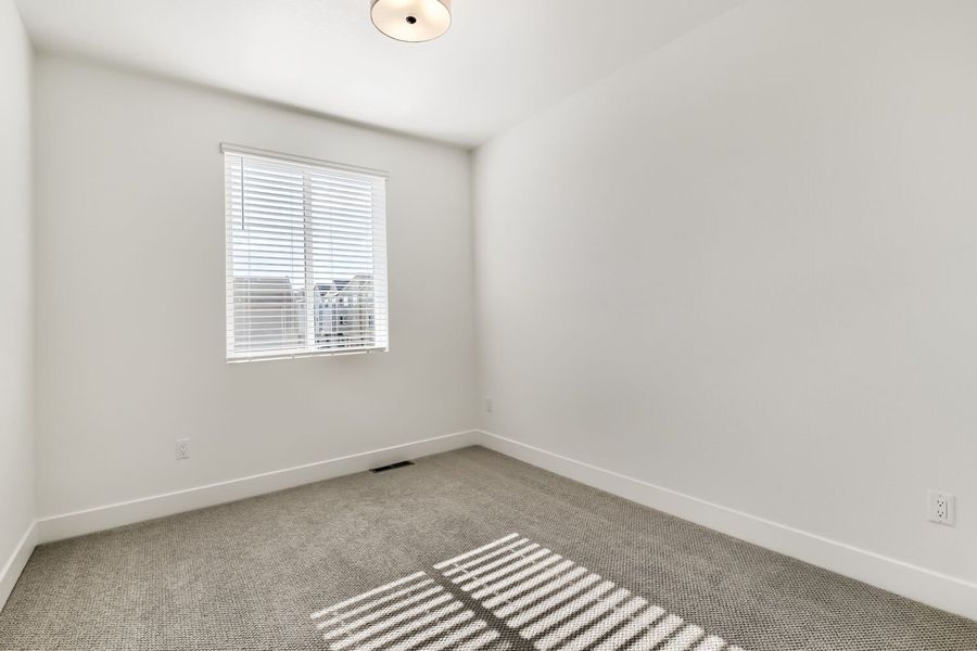 Spacious, unfurnished interior of a new home in Uplands, Westminster (Image 12).