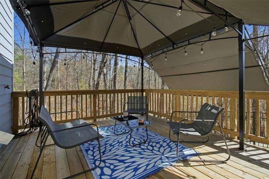 Exterior details and patio area of a home in Tell River, Atlanta (Image 30). Exterior details and patio area of a home in Tell River, Atlanta (Image 30).