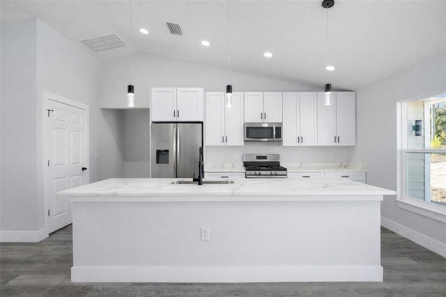Furnished interior view inside a new home in , Dunnellon (Image 8).
