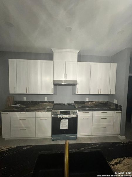 Furnished interior view inside a new home in , Poteet (Image 6). Furnished interior view inside a new home in , Poteet (Image 6).