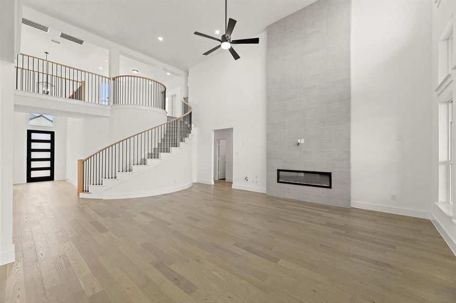 08. 5609 Aiken - Family (2) 08. 5609 Aiken - Family (2)