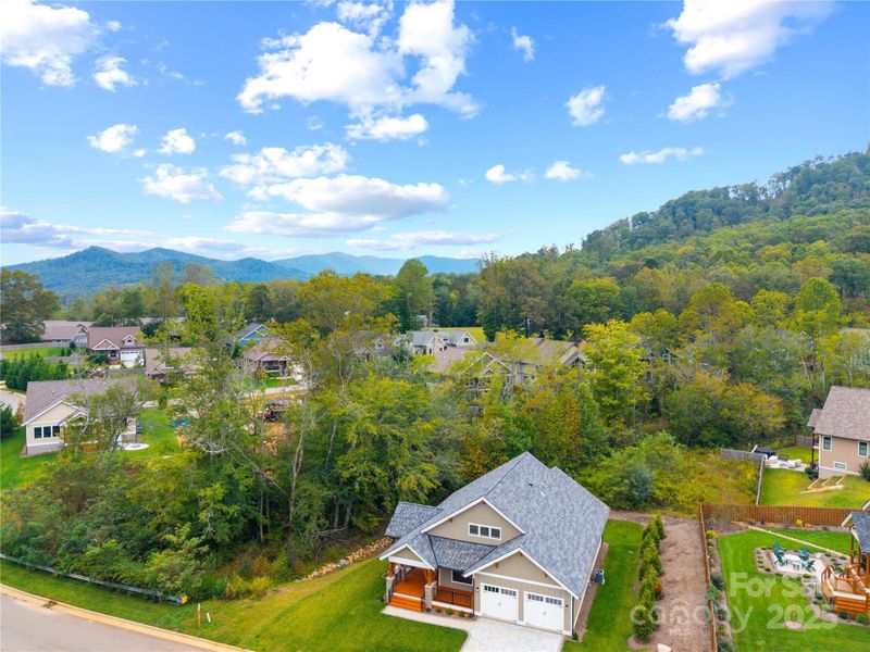 Image 27 of a home in .