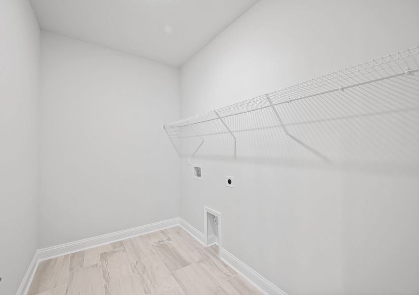 Spacious, unfurnished interior of a new home in Oakleaf Chase, Blythewood (Image 28). Spacious, unfurnished interior of a new home in Oakleaf Chase, Blythewood (Image 28).