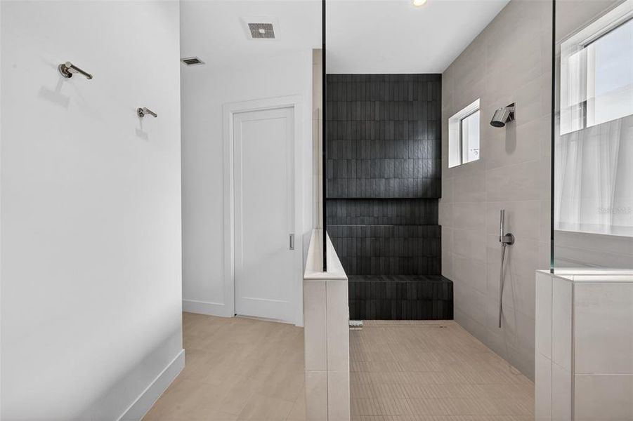 Furnished interior view inside a new home in , Punta Gorda (Image 6). Furnished interior view inside a new home in , Punta Gorda (Image 6).