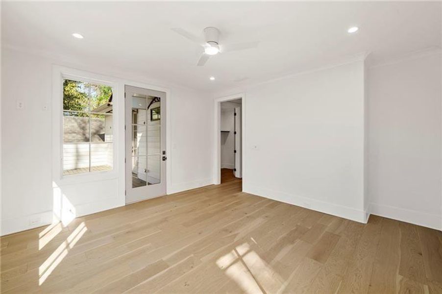 Spacious, unfurnished interior of a new home in , Atlanta (Image 54). Spacious, unfurnished interior of a new home in , Atlanta (Image 54).