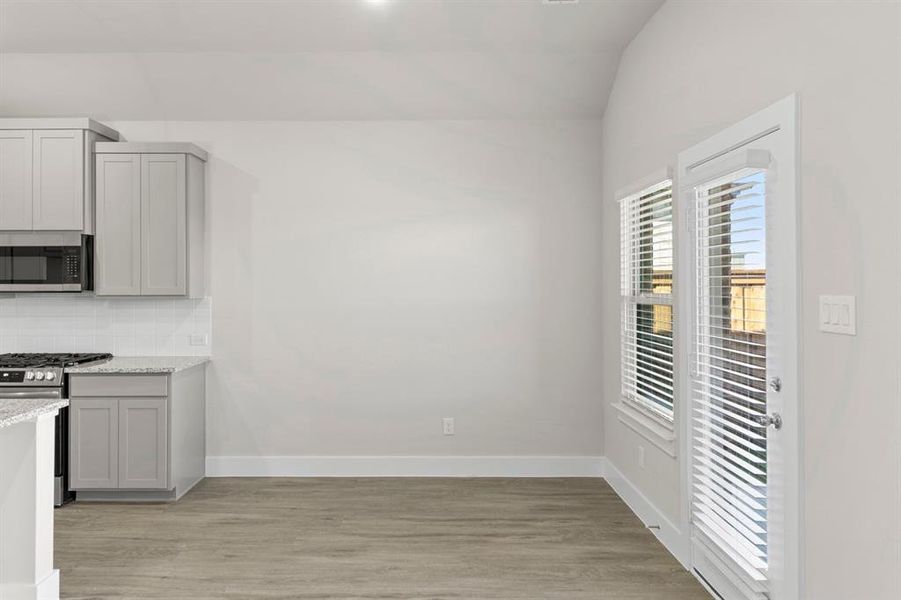 Image 37 of a home in Las Lomas.