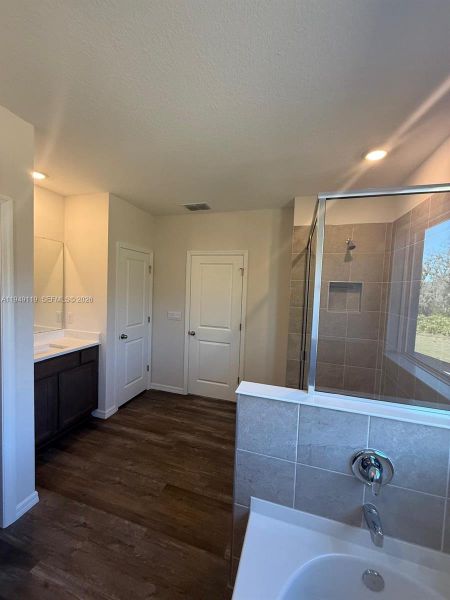 Image 30 of a home in .