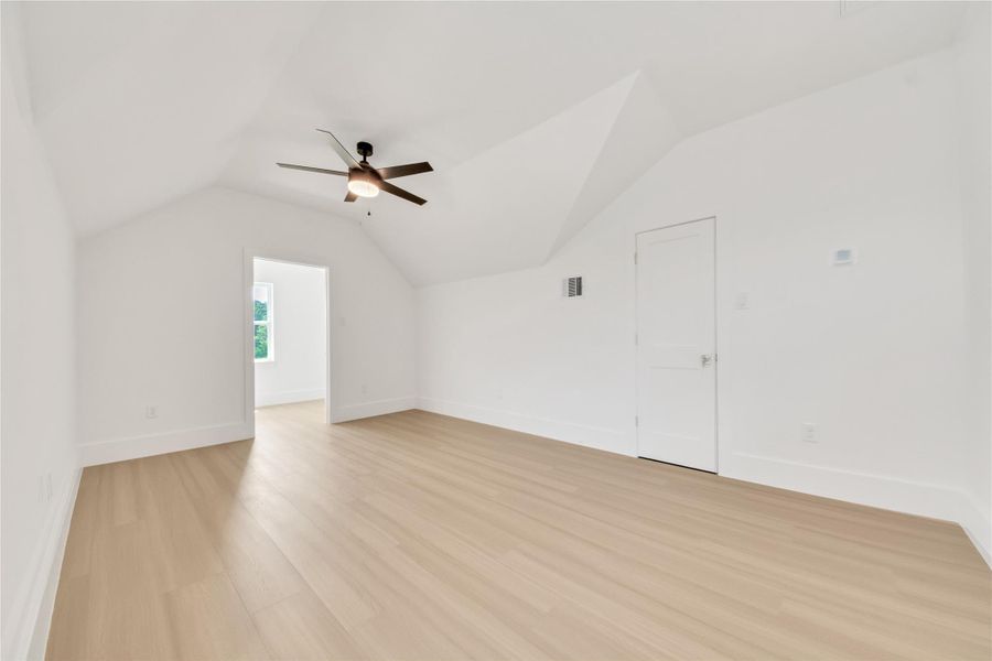 Flex room, can be used as extra living space, movie or game room. Flex room, can be used as extra living space, movie or game room.