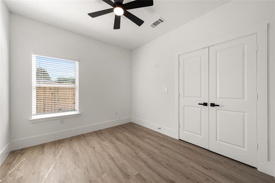 Spacious, unfurnished interior of a new home in , Waco (Image 14).