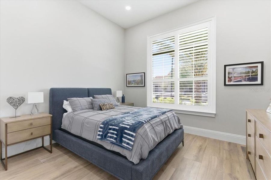 Furnished interior view inside a new home in , Orlando (Image 36).
