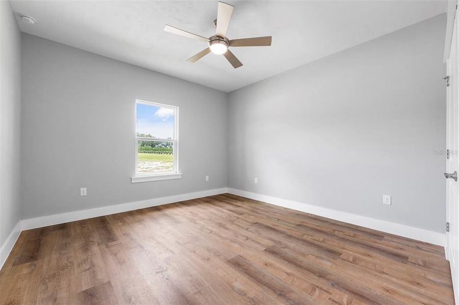 Spacious, unfurnished interior of a new home in , Lake City (Image 27).