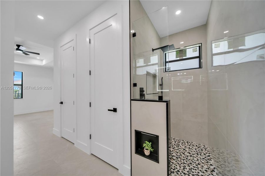 Furnished interior view inside a new home in , Cape Coral (Image 10).