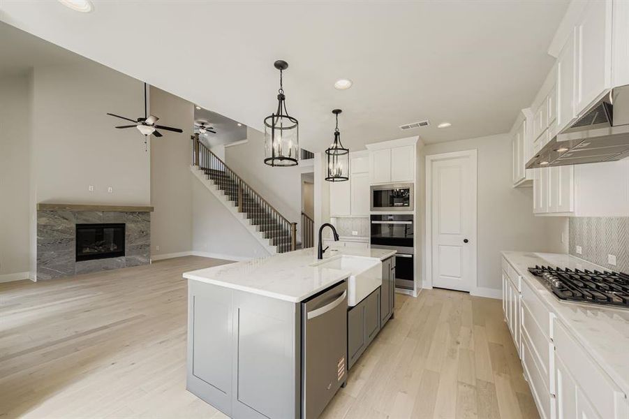 Furnished interior view inside a new home in BridgeWater 60s, Midlothian (Image 6).
