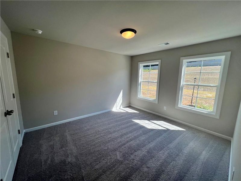 Spacious, unfurnished interior of a new home in , Canton (Image 8).