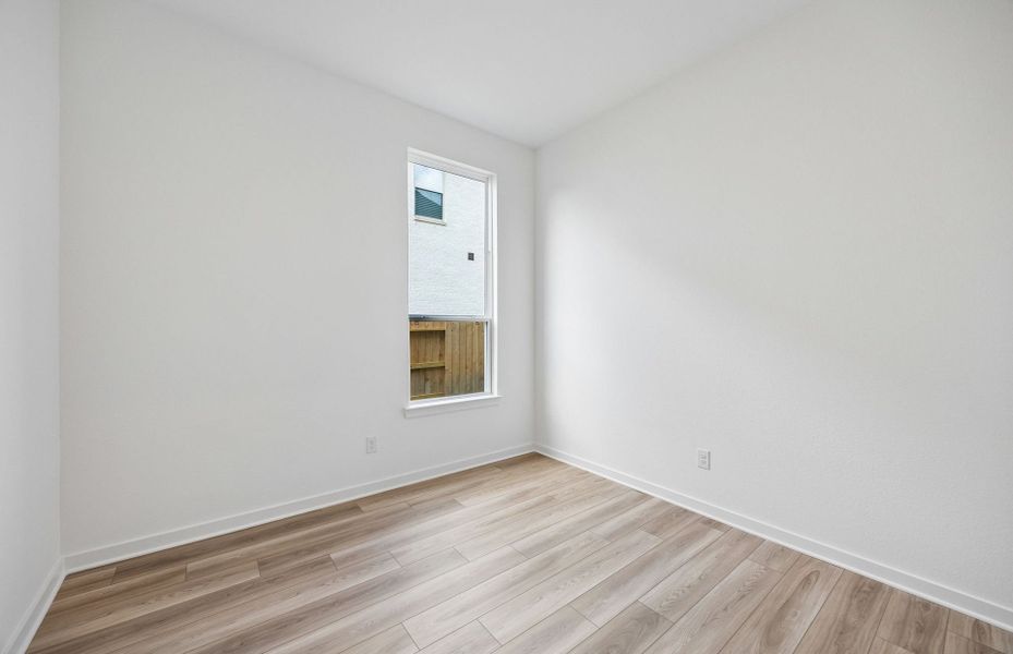 Spacious, unfurnished interior of a new home in Katy Court, Katy (Image 27).