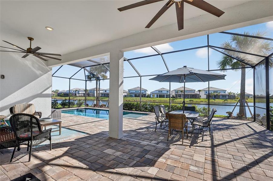 Exterior details and patio area of a home in , Lakewood Ranch (Image 23).