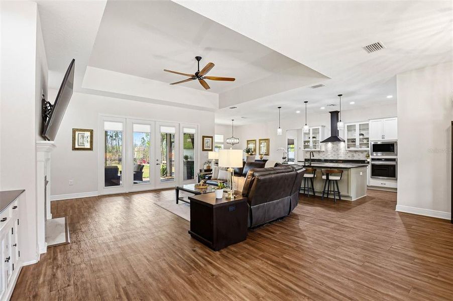 Furnished interior view inside a new home in , Wesley Chapel (Image 11).