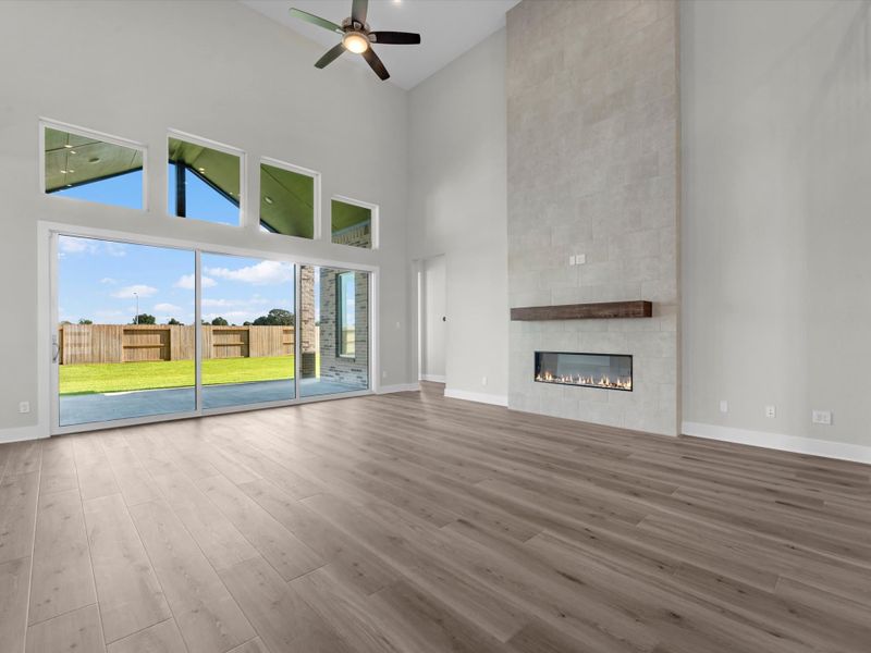 Spacious, unfurnished interior of a new home in Sienna 80′, Missouri City (Image 12). Spacious, unfurnished interior of a new home in Sienna 80′, Missouri City (Image 12).