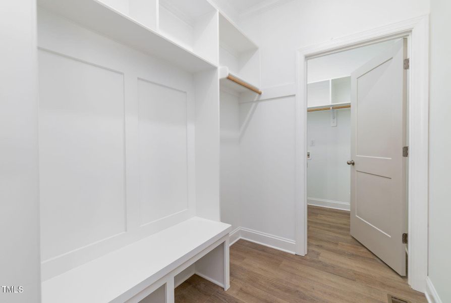 6-web-or-mls-127-Nutbush-6