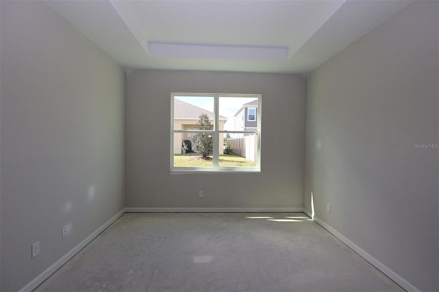 Image 17 of a home in Bay Lake Farms.