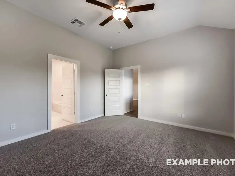 Spacious, unfurnished interior of a new home in Enclave at Newport, Crosby (Image 18).