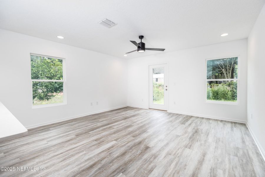 Spacious, unfurnished interior of a new home in , Jacksonville (Image 18). Spacious, unfurnished interior of a new home in , Jacksonville (Image 18).