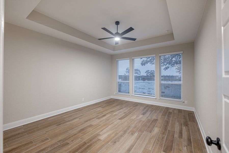 Representative unfurnished interior of a home built from the Mackenzie by Chesmar Homes in Sienna Lakes, San Antonio (Image 22).