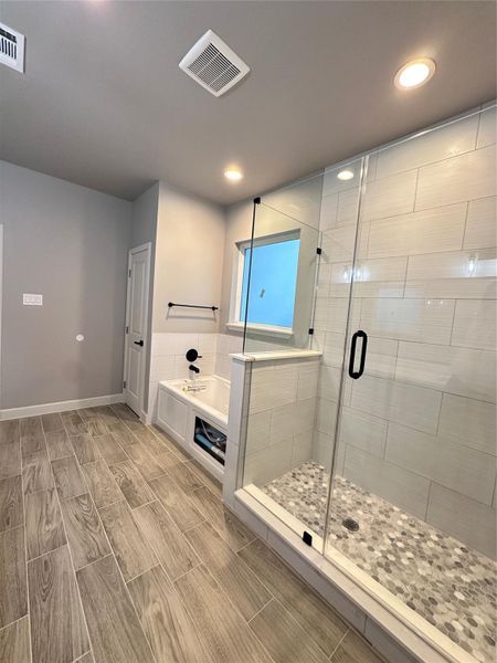 Furnished interior view inside a new home in , Houston (Image 9). Furnished interior view inside a new home in , Houston (Image 9).