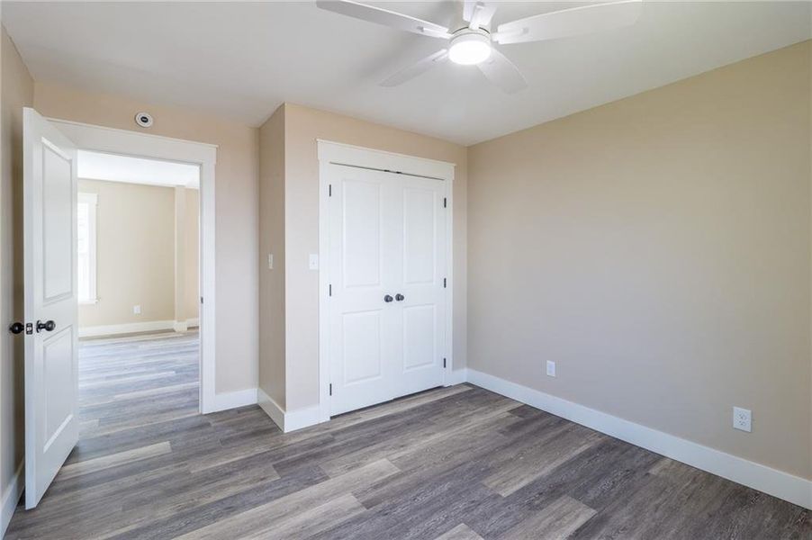 Spacious, unfurnished interior of a new home in , Summerville (Image 8).