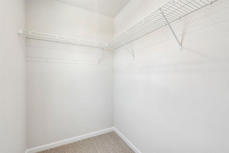 Spacious, unfurnished interior of a new home in Somerset, Santee (Image 21).