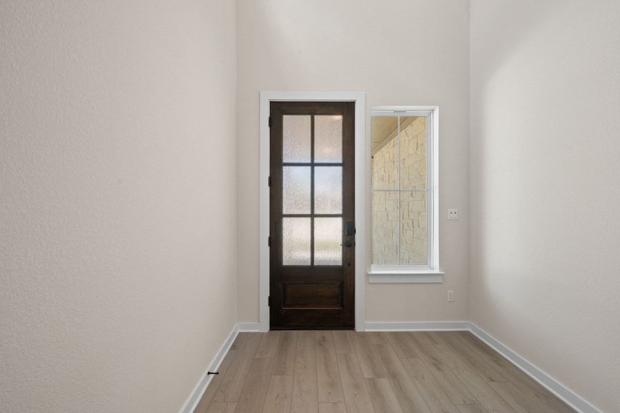 Spacious, unfurnished interior of a new home in Heritage, Dripping Springs (Image 18). Spacious, unfurnished interior of a new home in Heritage, Dripping Springs (Image 18).
