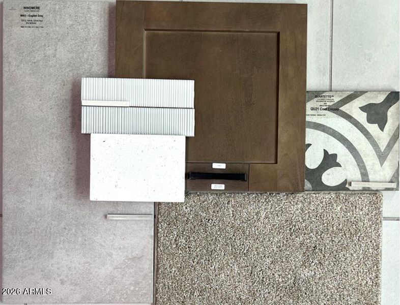 Lot 1073_Selections Lot 1073_Selections