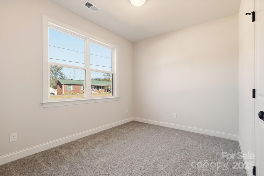 Spacious, unfurnished interior of a new home in , Granite Falls (Image 16).