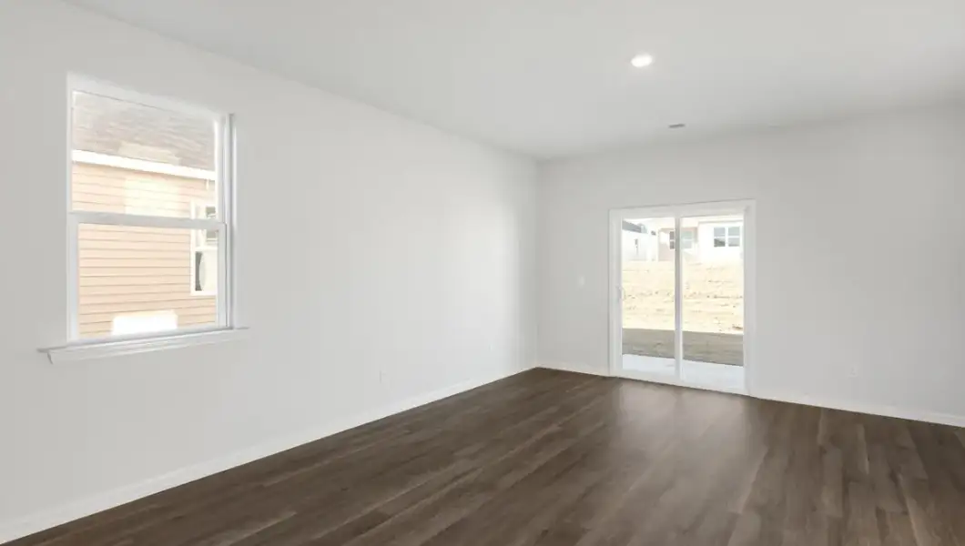 Representative unfurnished interior of a home built from the Robie by D.R. Horton in Saunders Village, Northwest (Image 14).