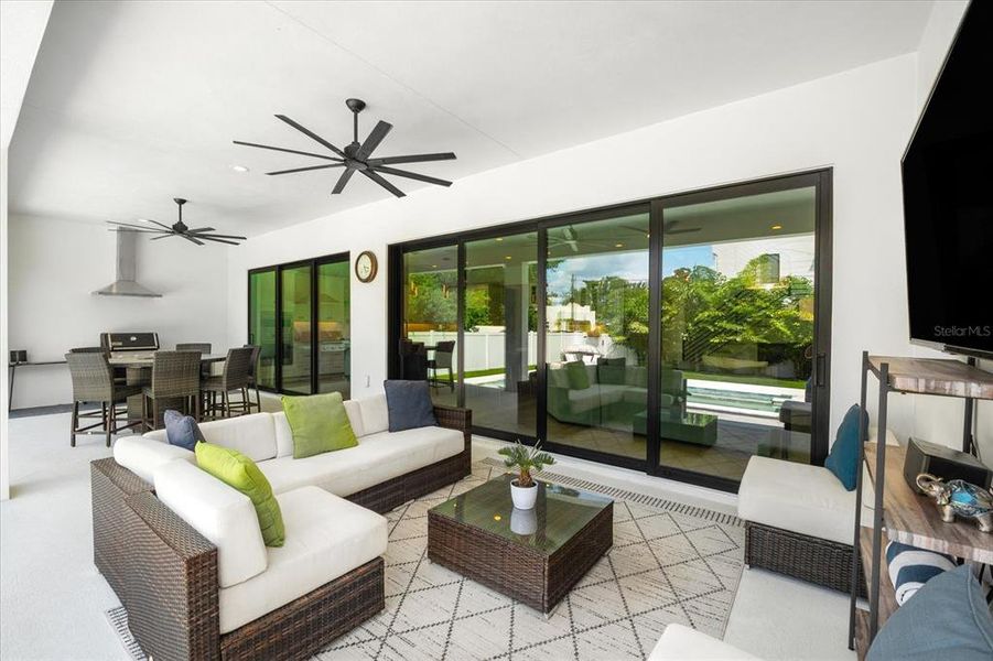 Exterior details and patio area of a home in , Tampa (Image 36).