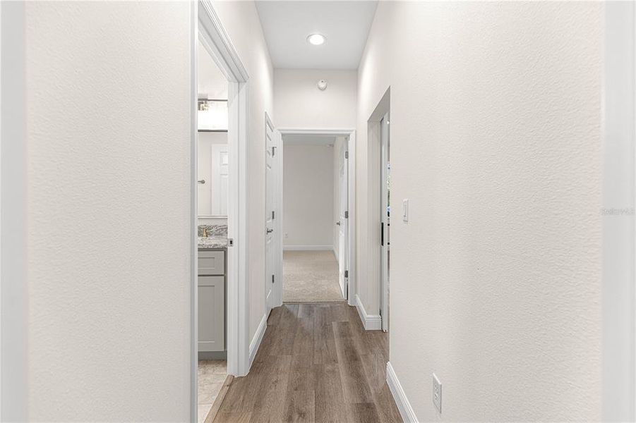 Spacious, unfurnished interior of a new home in , Dunnellon (Image 35).