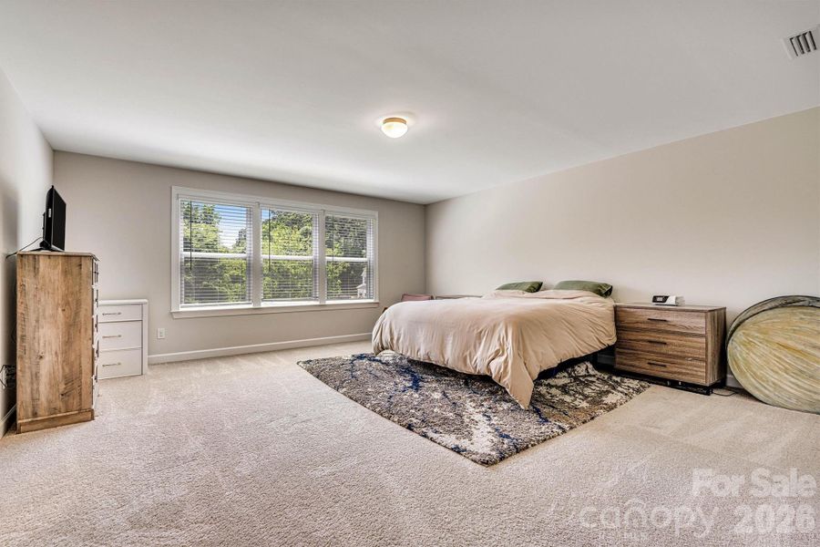 Furnished interior view inside a new home in , Midland (Image 11).